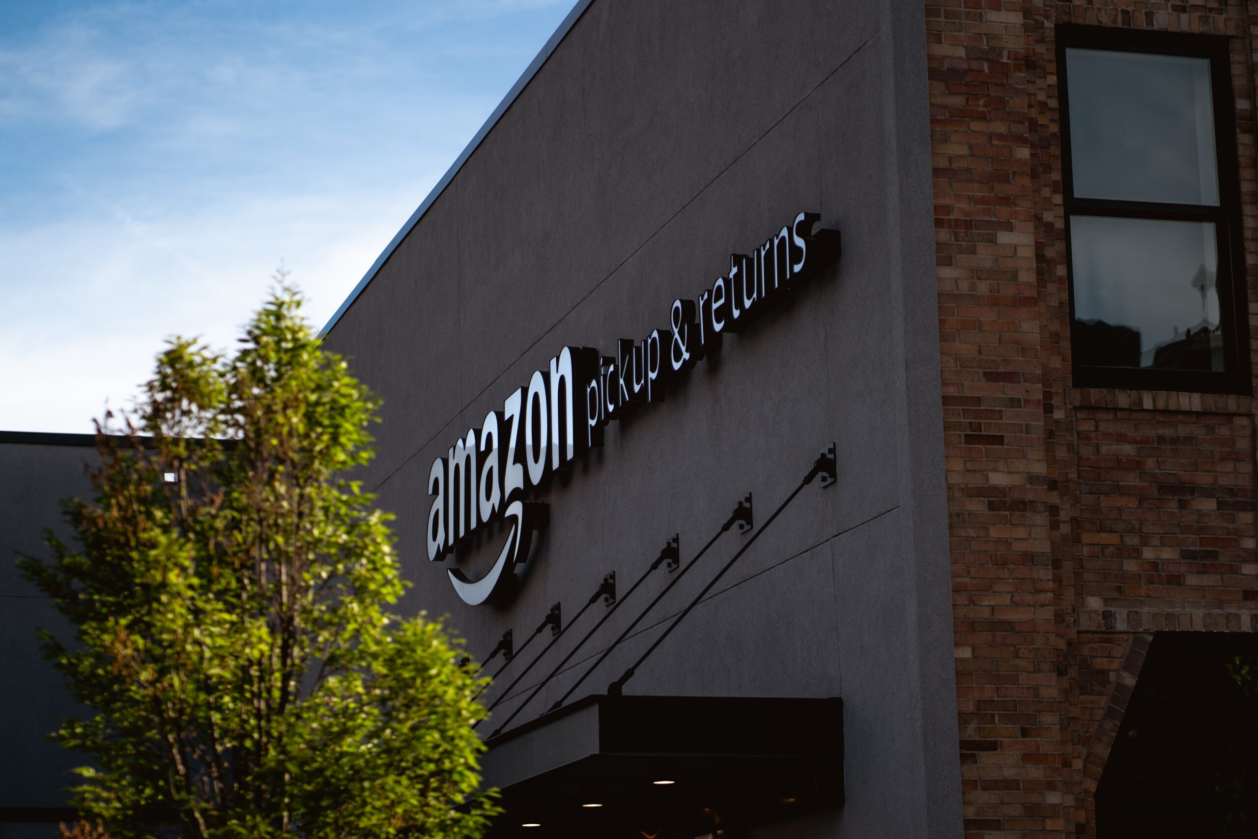 Jeff Bezos supports corporate tax increase